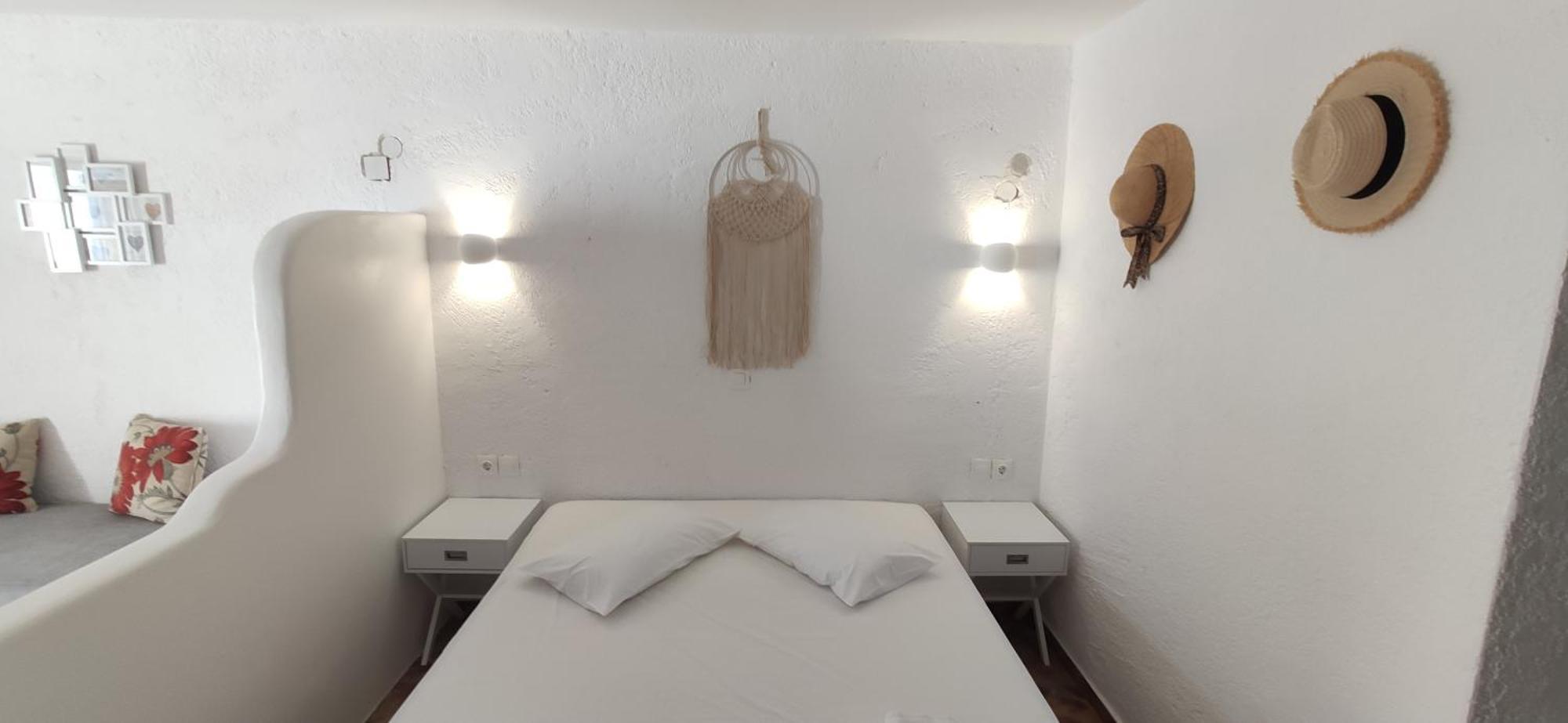 Anemos Sea View Lejlighedshotel Mpatsi Eksteriør billede