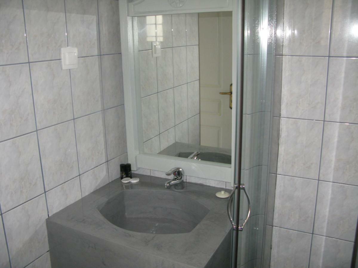 Anemos Sea View Lejlighedshotel Mpatsi Eksteriør billede