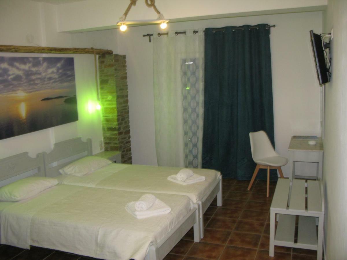 Anemos Sea View Lejlighedshotel Mpatsi Eksteriør billede